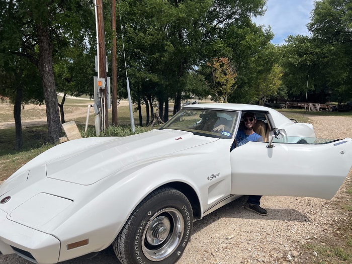 76′ Corvette Stingray